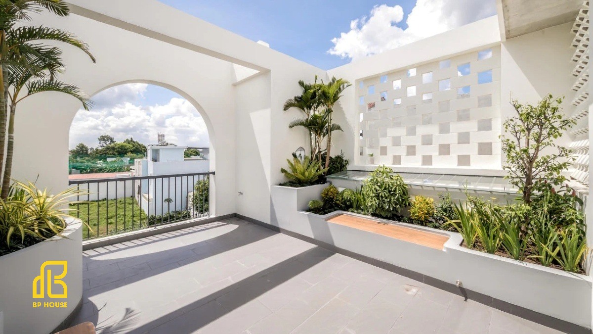 co-nen-xay-nha-co-san-thuong-khong có nên xây nhà có sân thượng không