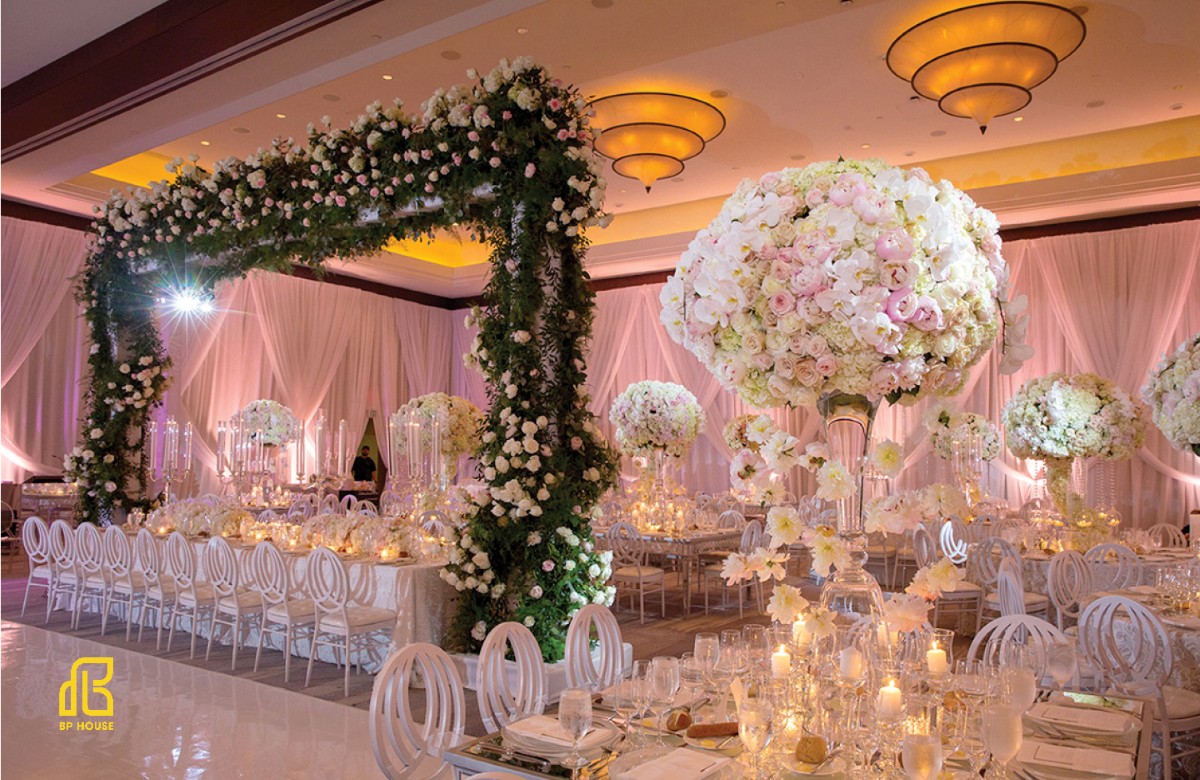 thiết kế xây dựng nhà hàng tiệc cưới