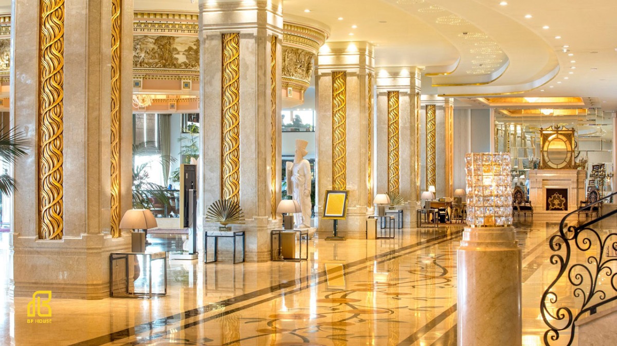 sảnh khách sạn phong cách tân cổ điển