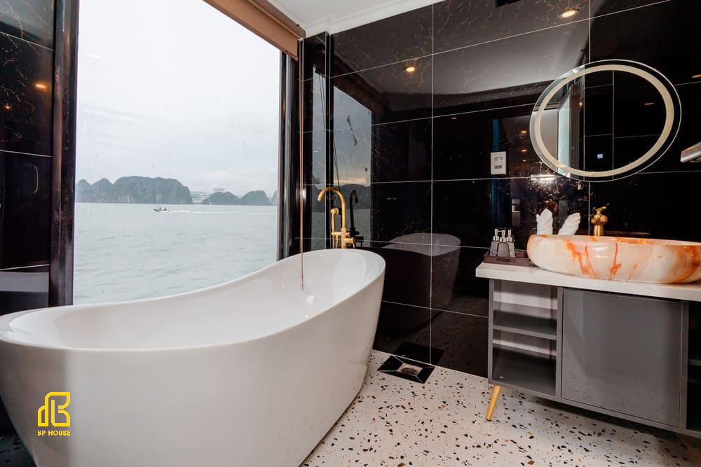 mẫu phòng tắm khách sạn 5 sao