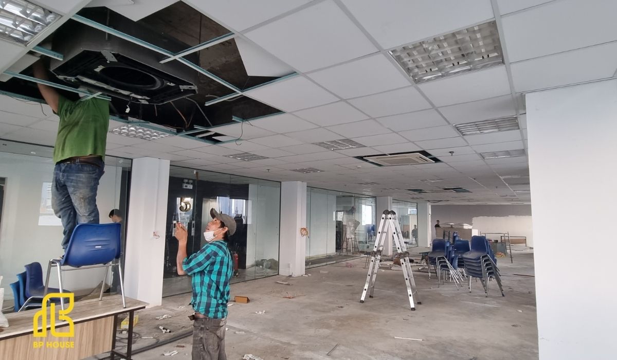 Nội thất văn phòng Officetel hiện đại sau khi được BP House cải tạo tại Bình Thạnh